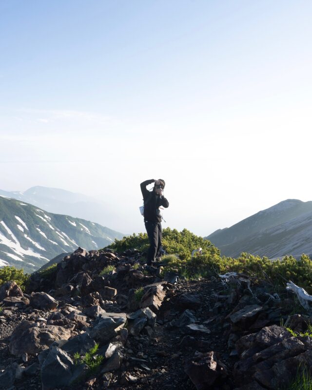 白馬岳とほっそん  小蓮華山から白馬岳の区間は ほとんどほっそんと2人歩きだったので写真多め  @hosson_1   #白馬岳 #北アルプス #登山 #ハイキング #風景 #haveagoodcamp #lifeoverground